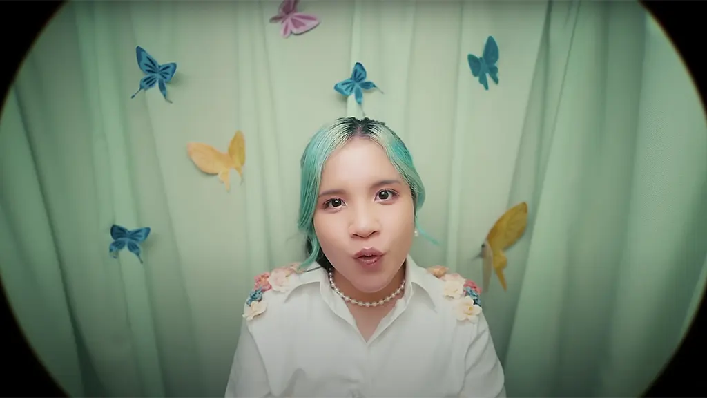 Explore how we visualized Idgitaf's "Kehilangan" music video through a photobox concept, capturing the essence of fleeting connections.